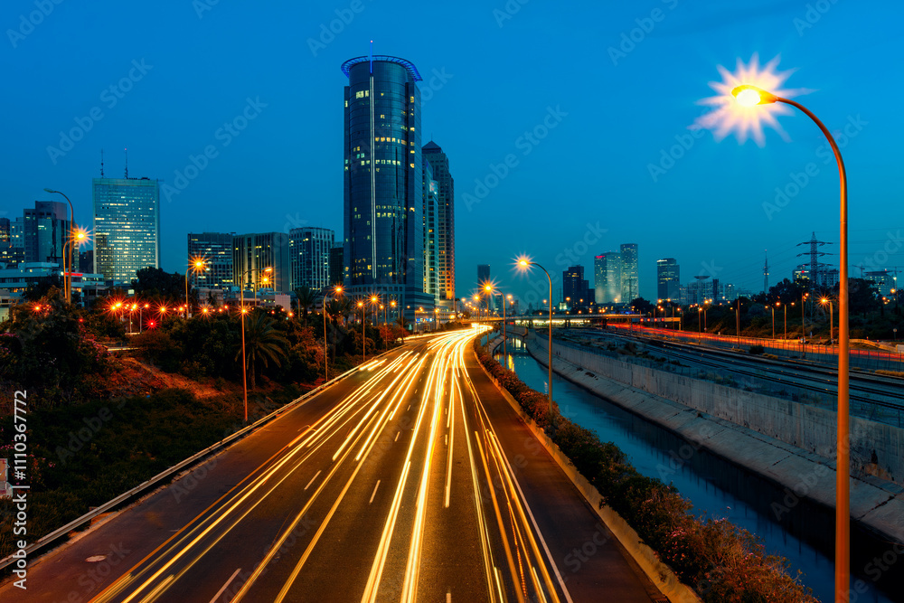 Fototapeta premium Evening view of the Tel Aviv downtown.