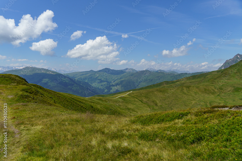 Fototapeta premium wandern in den Hohen tauern