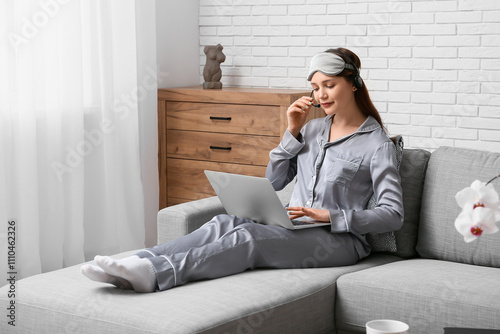 Remote work comfort: young ...