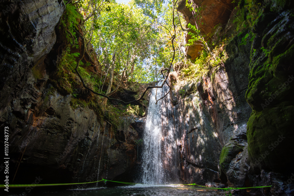 View of Cachoeira da Caverna (Cave Watefall) at Pedra Caída Complex, at Chapada das Mesas National Park - Carolina, State of Maranhão View of Cachoeira da Caverna (Cave Watefall) at Pedra Caída Complex, at Chapada das Mesas National Park - Carolina, State of Maranhão