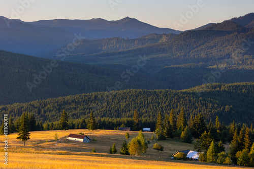 Obraz na płótnie Calimani Mountains - Transylvania, Romania w salonie