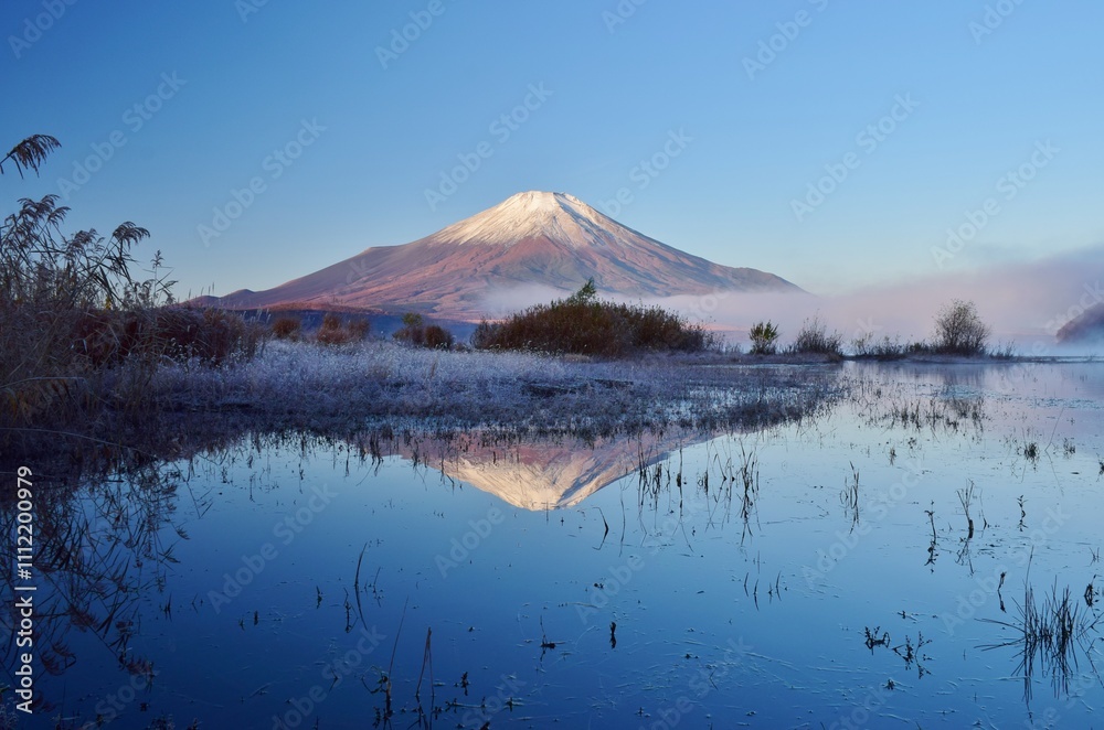 初冬の山中湖・富士山 初冬の山中湖・富士山