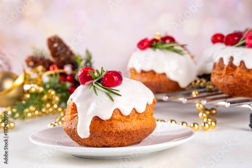 Wallpaper Mural Portioned Christmas dessert, mini Christmas bundt cake Torontodigital.ca