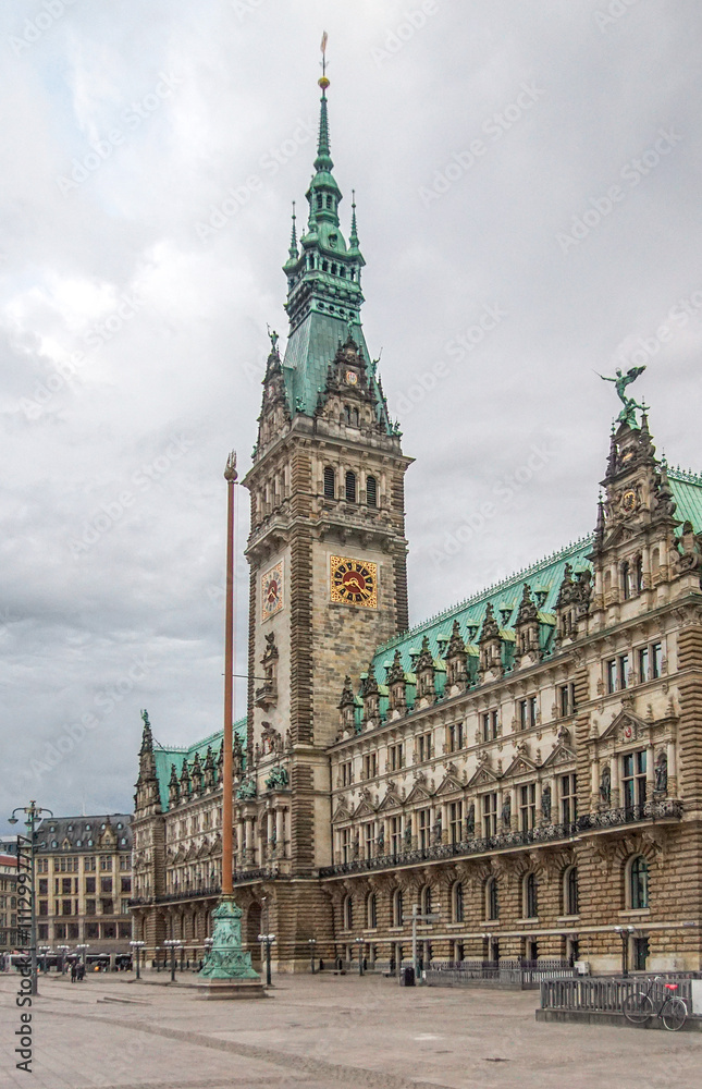 Hamburg City Hall with ornate tower and statues
Hamburg City Hall with ornate tower and statues