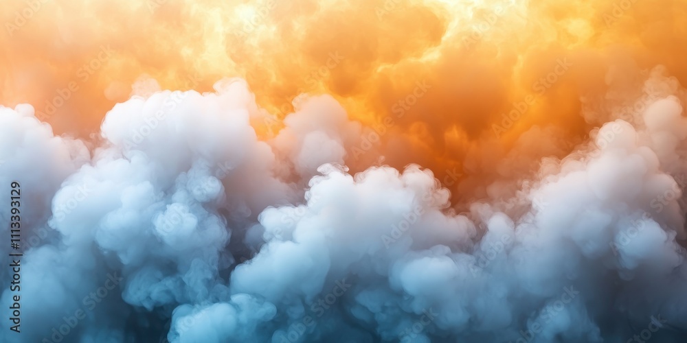 Naklejka premium A vibrant sky filled with dramatic clouds in shades of orange and blue, creating a stunning atmospheric display.