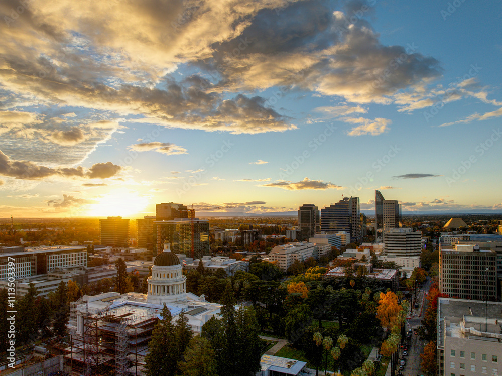 SACRAMENTO , CA, CALI , CALIFORNIA , CAPITAL , STATE , STATE CAPITAL , STATE BUILDING , CITY, DRONE . LAND SCAPE ,