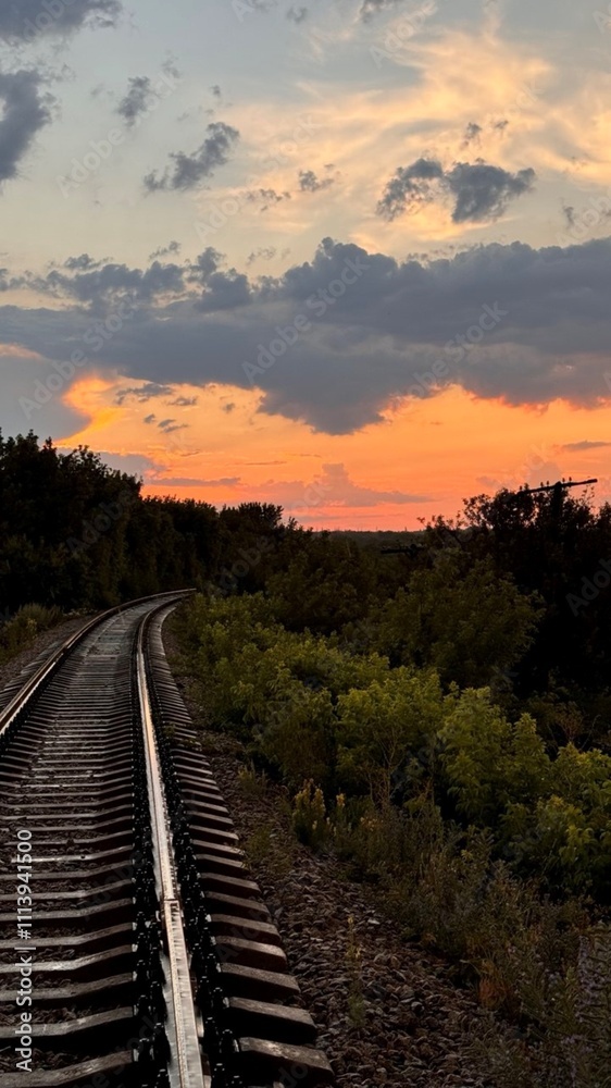 Obraz premium railway in the sunset