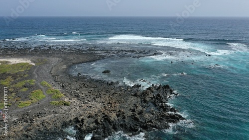 plage à Arrieta sur le littoral de Lanzarote dans les îles canaries