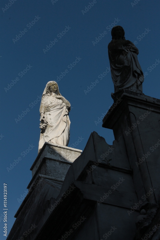 Fototapeta premium estatua, cementerio