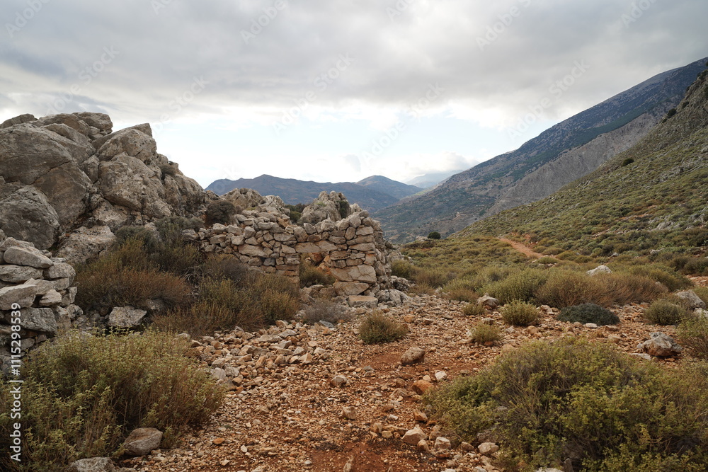 Fototapeta premium hiking trail of Rouvas , panoramic view of southern Crete