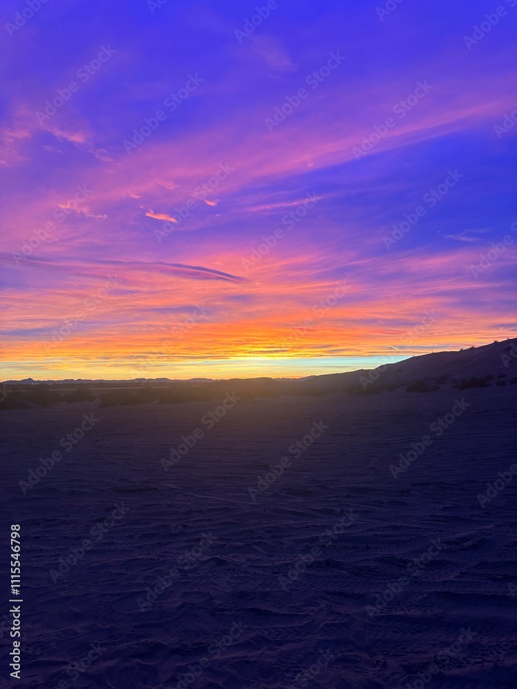Fototapeta premium sunset over the sand