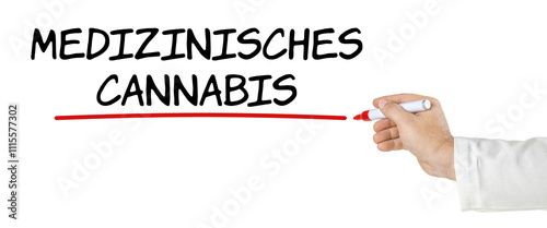 Hand mit Stift schreibt Medizinisches Cannabis photo