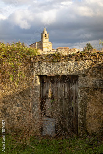 Vistas de la Iglesia de Nuestra Señora de la Asunción en Lumbrales  (Salamanca) photo