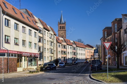 Obraz na płótnie müncheberg, deutschland - stadtpanorama mit kirchturm von st. marien w salonie