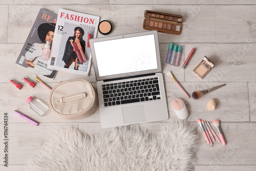 Laptop with open beauty blo...