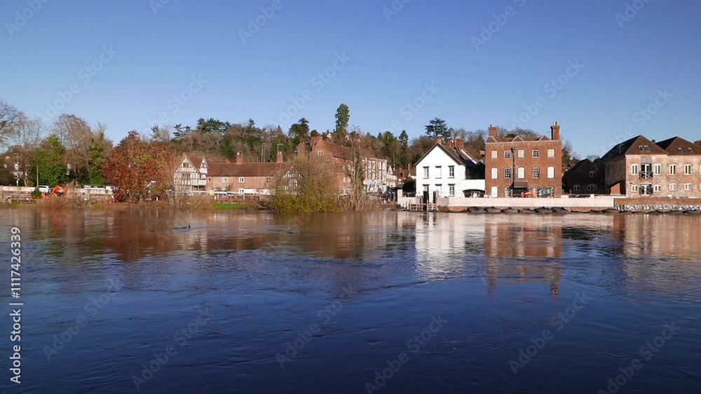 The River Severn overflowing its banks at Bewdley after Storm Bert. Worcestershire. UK. 2024 The River Severn overflowing its banks at Bewdley after Storm Bert. Worcestershire. UK. 2024