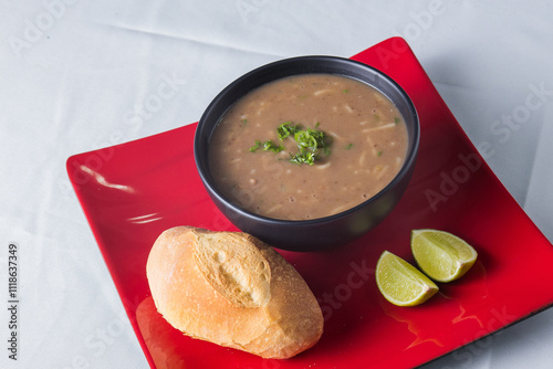 vegetable soup with bread