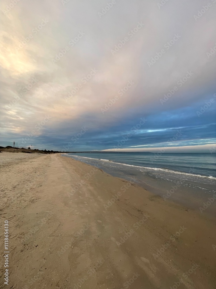 Fototapeta premium beach at sunset