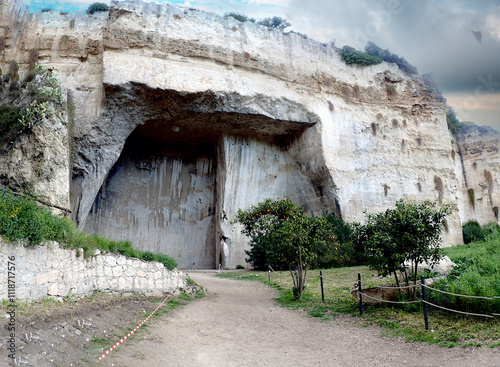 parco archeologico della neapolis 485c86 photo