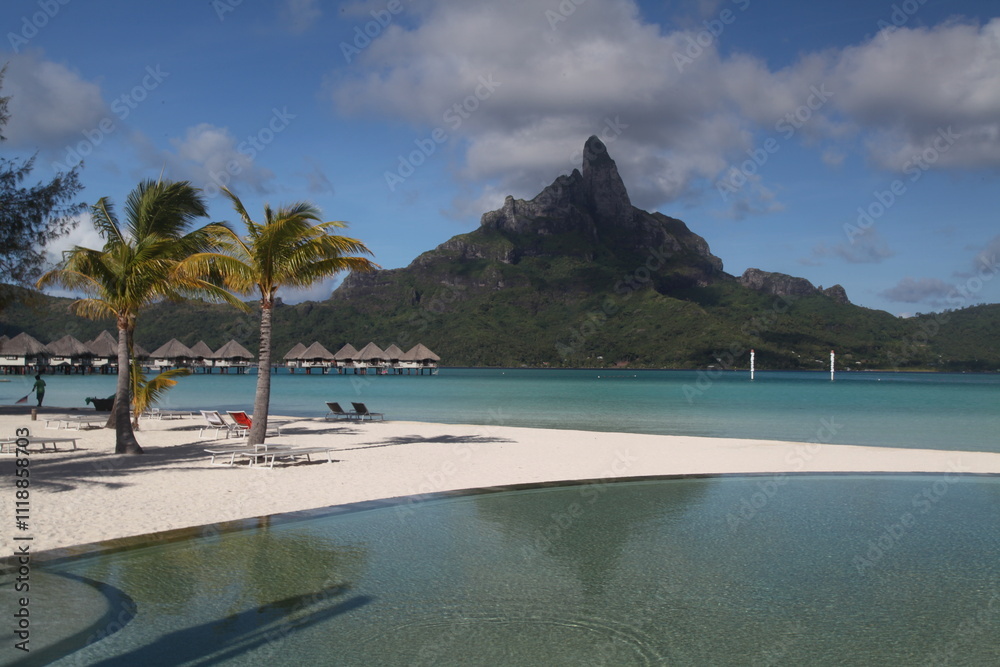 Obraz premium Bora Bora Tahiti French Polynesia. Mt Otemanu