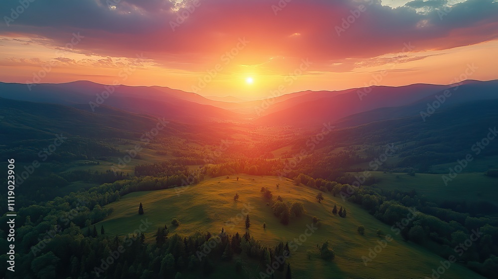 Obraz premium The sun rises over the Carpathian Mountains, illuminating green hills and pine forests, creating a beautiful summer landscape with a colorful sky, sunlight rays, and majestic mountains