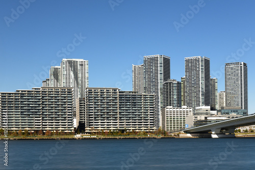 晴海フラッグなどのマンション群　ハルフラ　五輪選手村跡地　集合住宅　タワーマンション	
