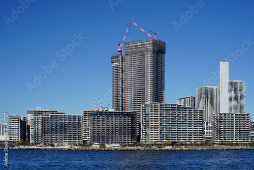 晴海フラッグのマンション群　ハルフラ　東京五輪選手村跡地　集合住宅　タワーマンション photo