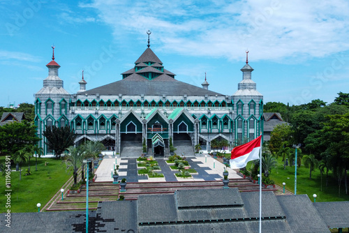 View of the Al Markaz Mosque from the front on a sunny day