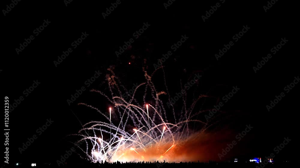 Spectacular New Year 2025 Eve Firework Show Illuminates the Night Sky ...