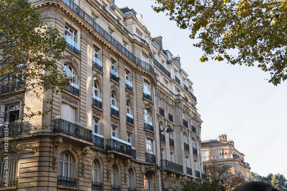 Fototapeta premium Old and expensive residential building in the city center of Paris, France