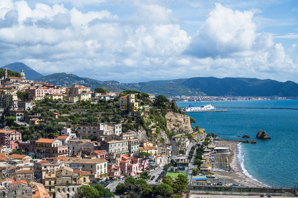 Obraz premium Port in Salerno from Vietri sul Mare, Amalfi Coast, Salerno, Campania, Italy, Europy