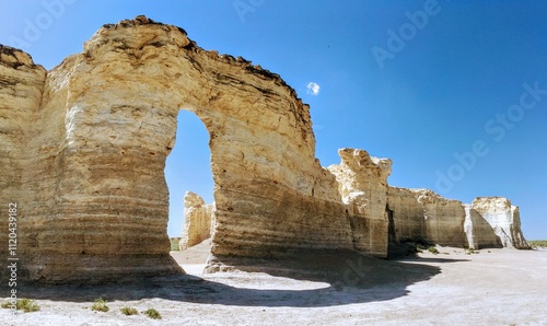 Monument Rocks Kansas Ancient Sea Chalk Arch