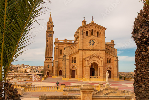 Obraz na płótnie Gozo (Għawdex) Island The Basilica of the National Shrine of the Blessed Virgin of Ta' Pinu (Santwarju Bażilika tal-Madonna ta' Pinu) Malta w salonie