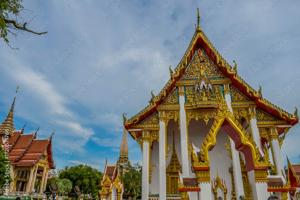 Naklejka premium Beautiful Wat Chalong buddhist gold temple in Phuket thailand