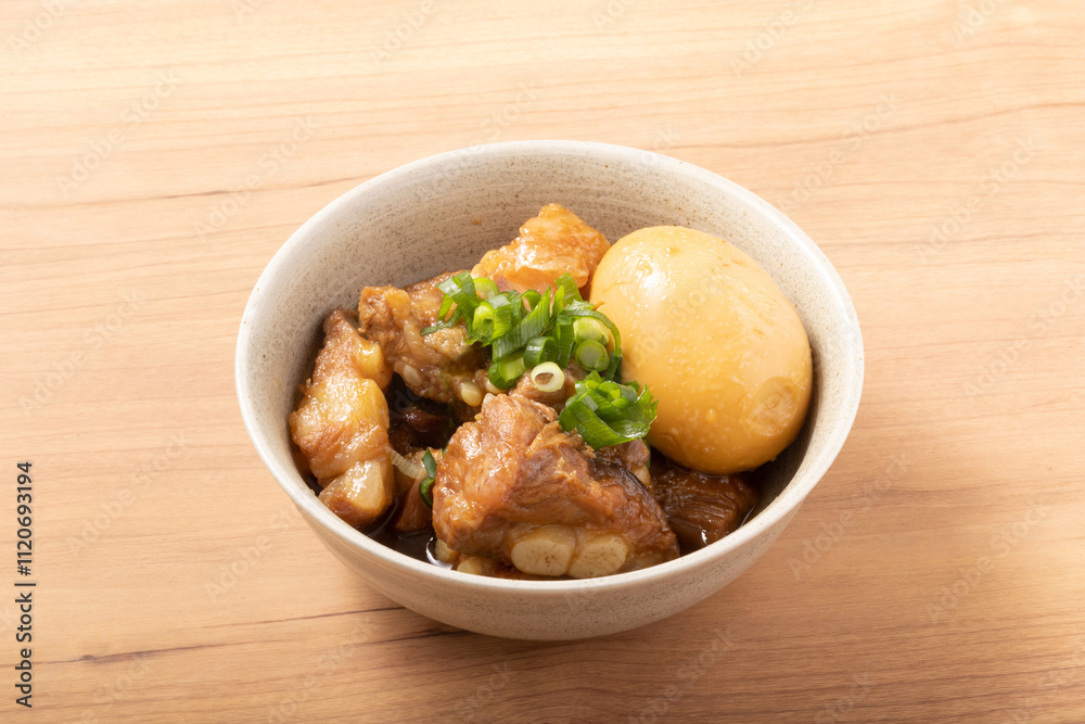 豚バラ軟骨の煮込み