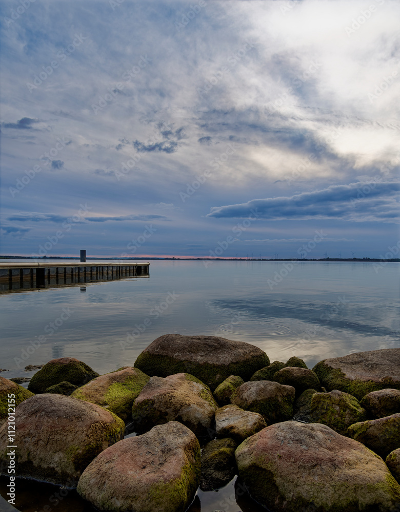 Der Dümmer See bei Lembruch im Abendlicht, Naturpark Dümmer, Landkreis Diepholz, Niedersachsen, Deutschland Der Dümmer See bei Lembruch im Abendlicht, Naturpark Dümmer, Landkreis Diepholz, Niedersachsen, Deutschland