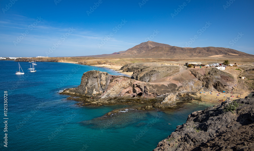 Playa de Papagayo, Los Ajaches in the background, Lanzarote, Spain