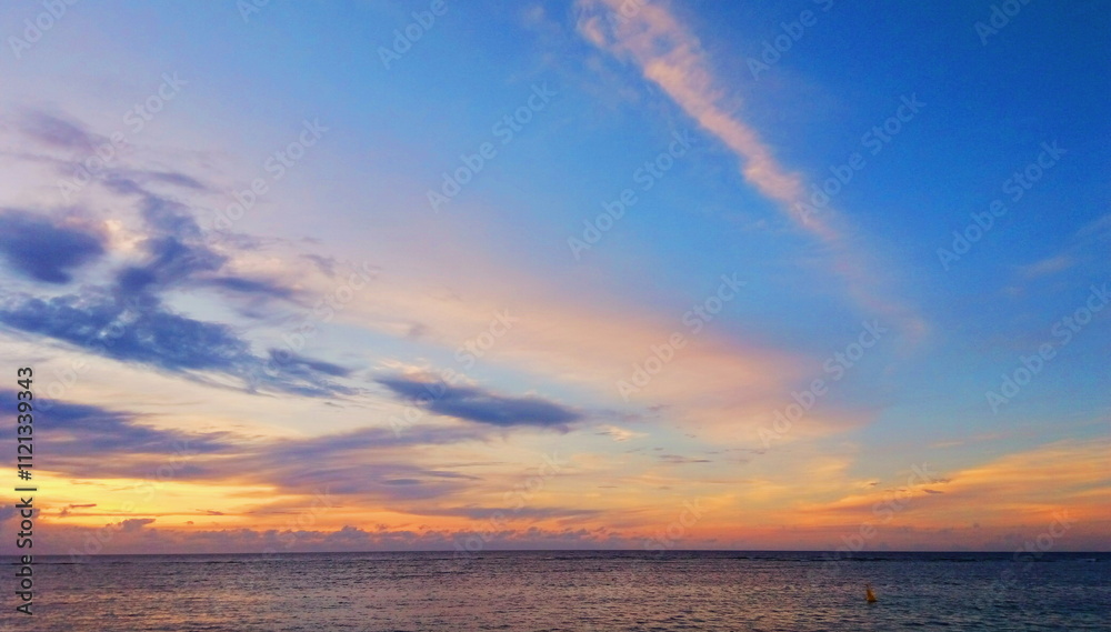 Fototapeta premium Tropical sunset view
