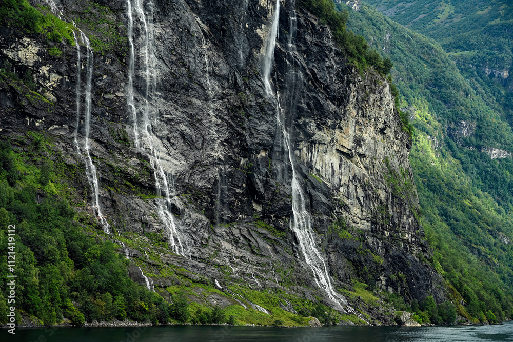 Wasserfall Sieben Schwestern im Geirangerfjord in Norwegen