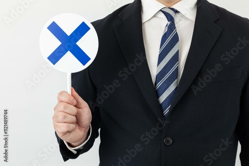 スーツ姿のビジネスマンポーズ ダメ1