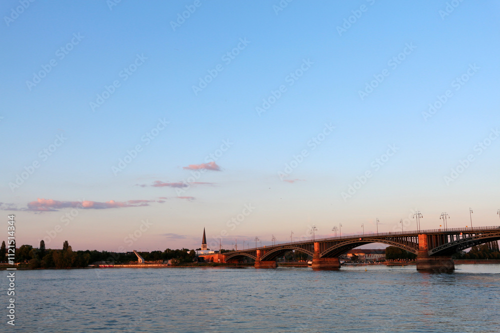 Obraz premium Christuskirsche - Christ church - Kaiserstrasse - Mainz - Rhineland-Palatinate - Germany