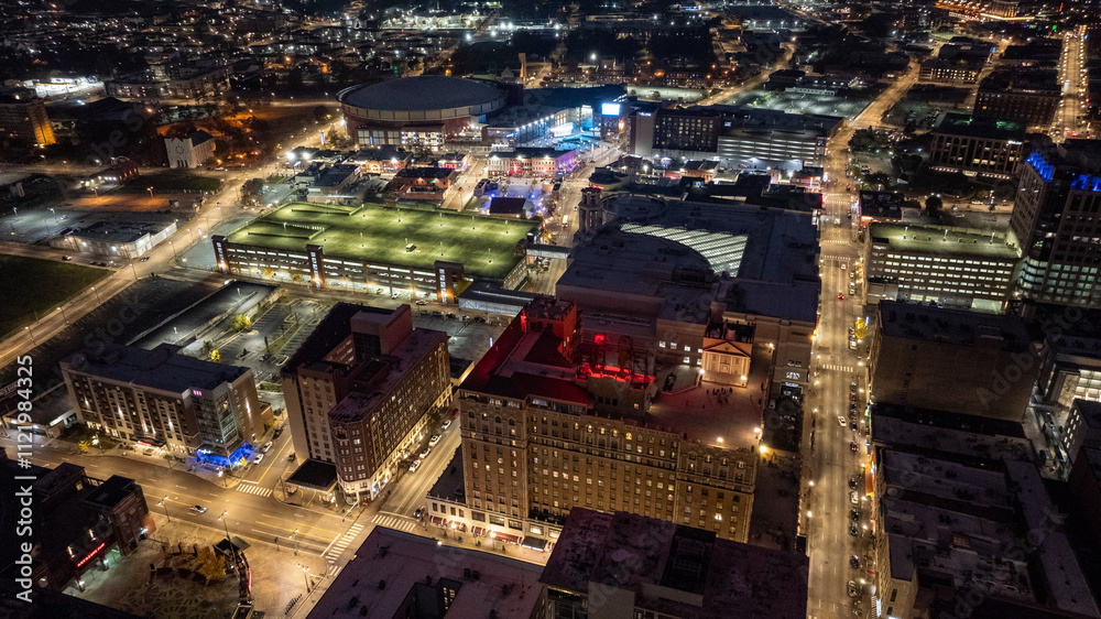 Naklejka premium Night Time City View