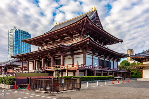 Zojo-ji temple in center of Tokyo, Japan photo