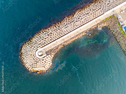 Canvas Print Beykoz Poyrazkoy High-Angle View of a Coastal Breakwater Structure