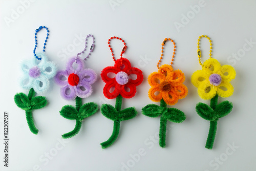 Flower Pipe Cleaner Accessories, key chain set, daisy flowers in various colors with tape on white