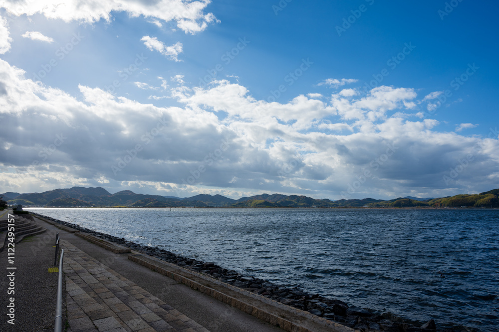 Obraz premium 日本の鳥取県の大山の美しい秋の風景