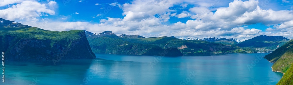 Sunnylvsfjord Panorama - Abzweigung zum Geirangerfjord