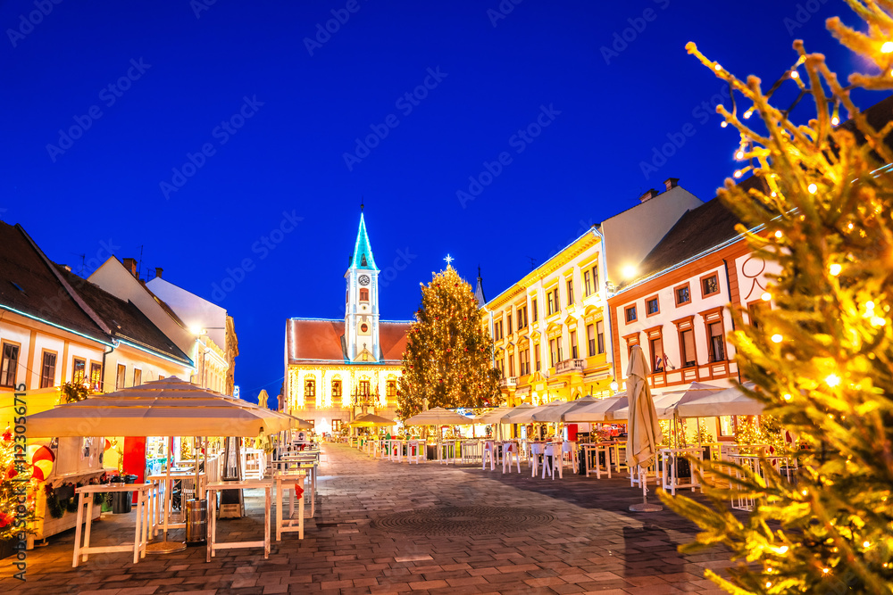 Varazdin square Christmas advent market view