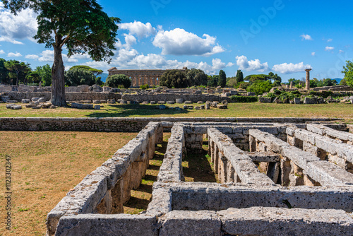 Fototapeta Naklejka Na Ścianę i Meble -  The majest archeological site of Paestum, in the Province of Salerno, Campania, Italy.