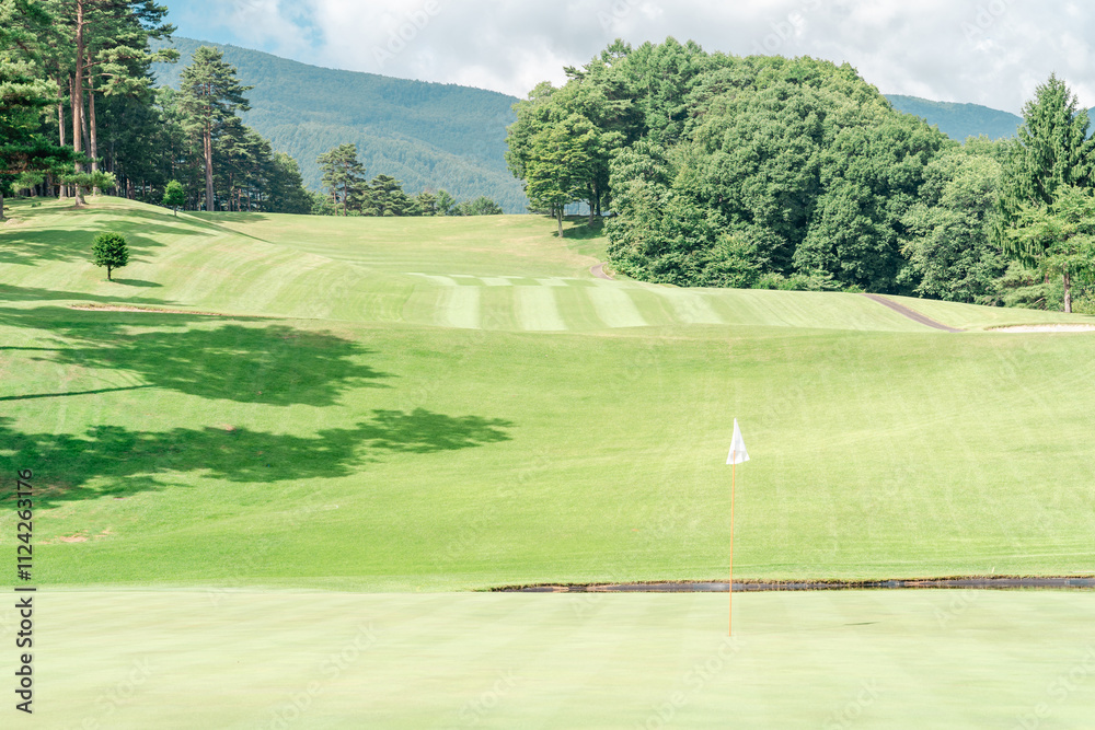 ゴルフ場・ゴルフコース・グリーン・フェアウェイ
